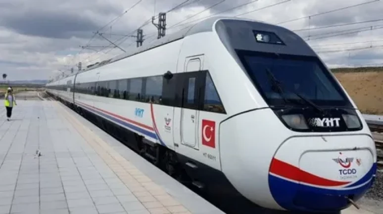 Bakan Uraloğlu, hızlı tren hattı projesini açıkladı