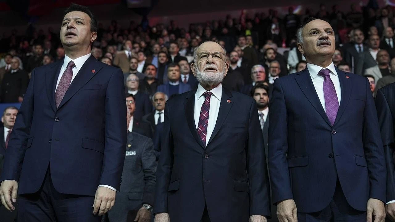 Temel Karamollaoğlu Koltuğunu Devrediyor! Saadet Partisi’nde Yeni Dönem Başlıyor