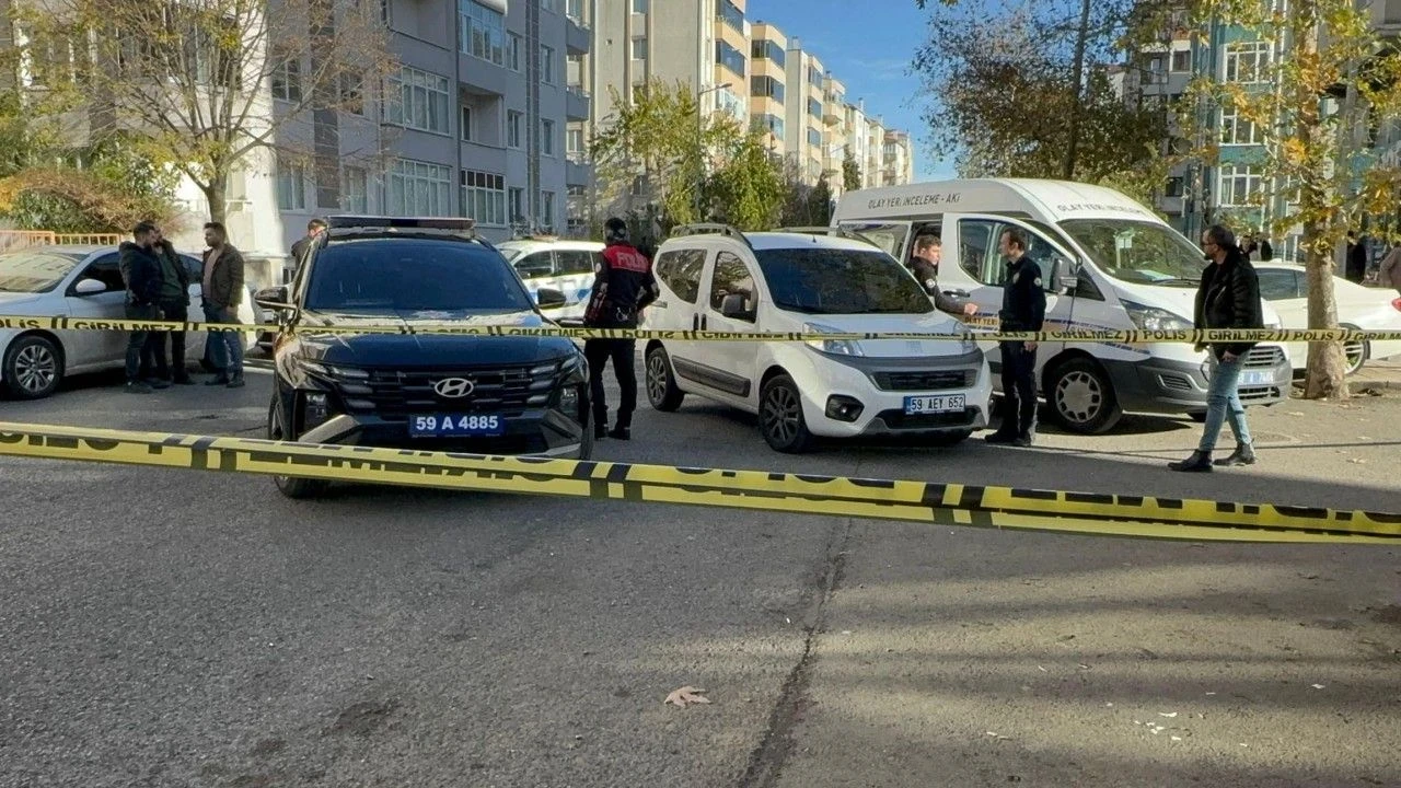 Futbol Camiasına Bomba Gibi Düşen Trajedi! Çorluspor Teknik Direktörü Silahlı Saldırıda Hayatını Kaybetti