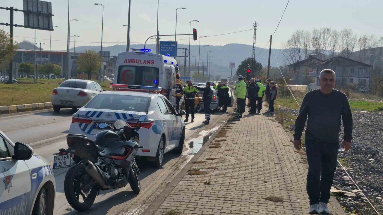 Bartın’da Zincirleme Kaza! 3 Yaralı